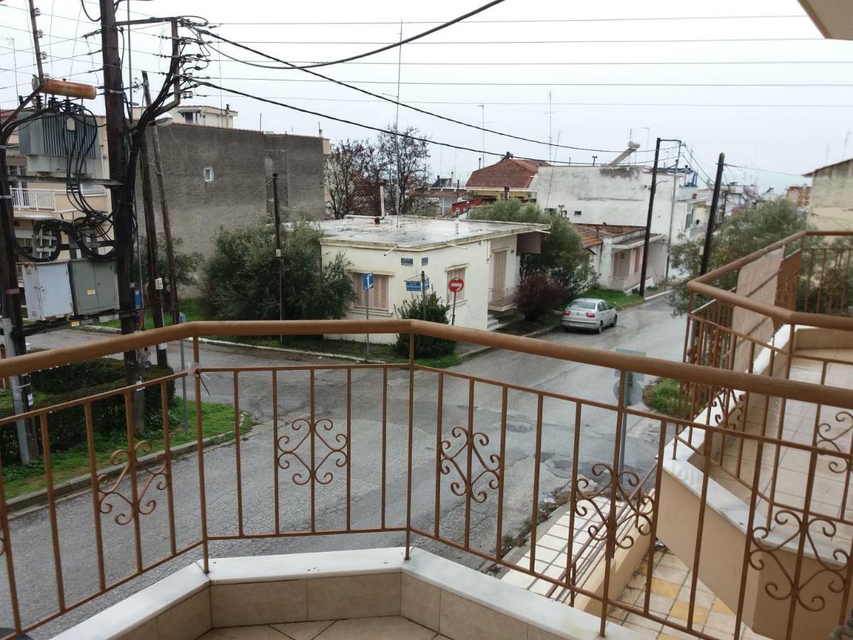 Jordan'S 2Nd Appartment At ניאה מיכאניונה מראה חיצוני תמונה