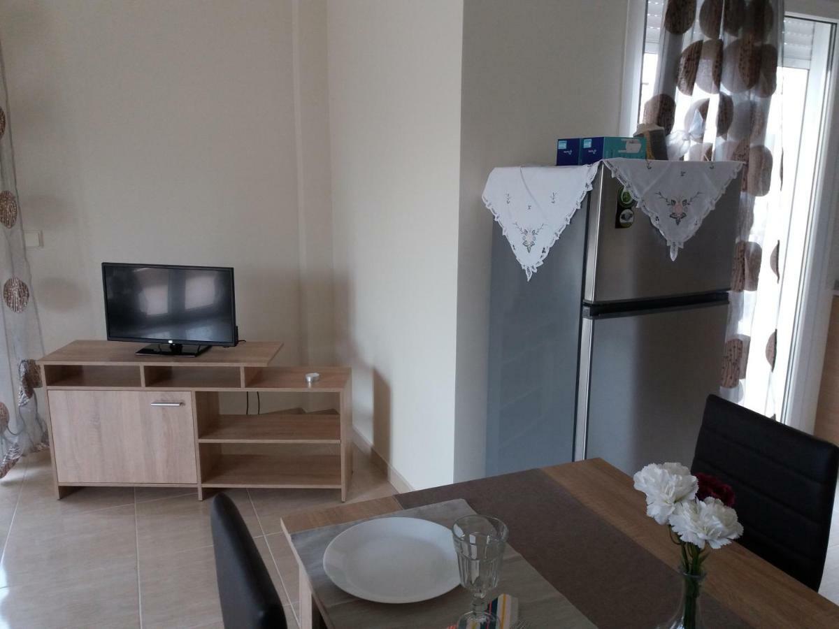 Jordan'S 2Nd Appartment At ניאה מיכאניונה מראה חיצוני תמונה