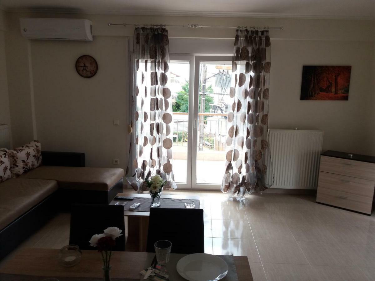 Jordan'S 2Nd Appartment At ניאה מיכאניונה מראה חיצוני תמונה
